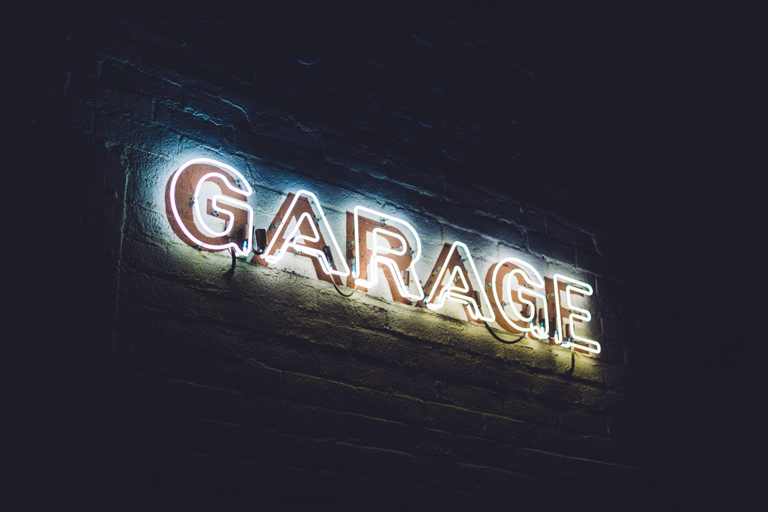 Acheter ou vendre un garage : mode d’emploi